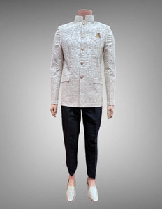 Silk Embroidered Eggshell White Short Jacket / Bandhgala