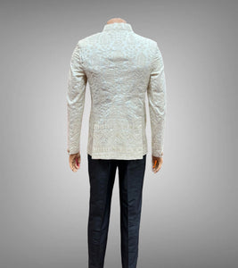 Silk Embroidered Eggshell White Short Jacket / Bandhgala