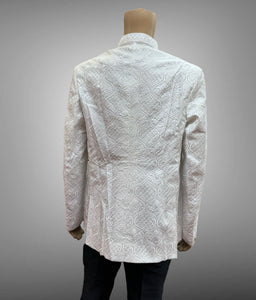 Silk Embroidered White Short Jacket / Bandhgala